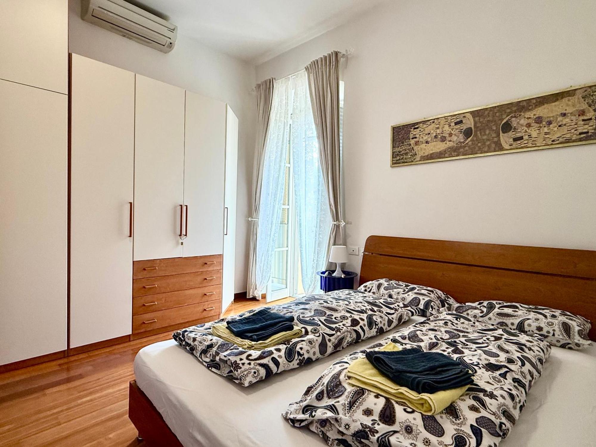 Trionfo Your In Business And Apartment *